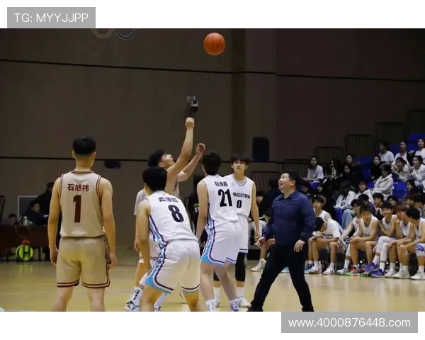 深圳篮球队的团队协作揭秘：如何在赛场上实现完美配合与默契合作