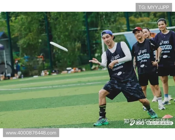 深圳飞盘队与杭州飞盘队赛后复盘分析团队配合与战术执行的关键因素